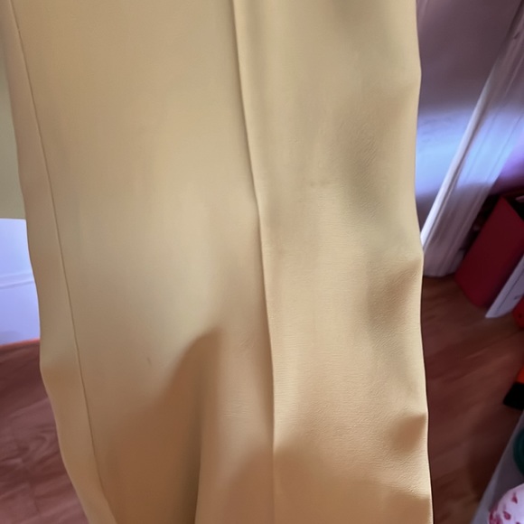 Newport News Easy Style Pant Suit - Picture 8 of 12